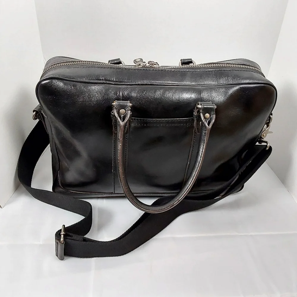 Patricia Nash Messenger bag